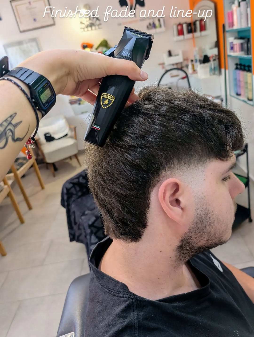 Završni fade i line-up mašinicom u salonu Street Style T